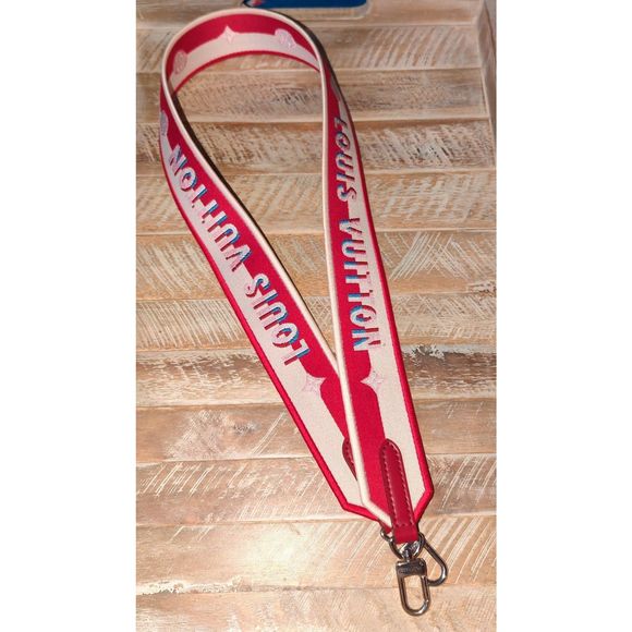 ***SOLD*** Louis Vuitton Raspberry/Pink Jacquard Shoulder Strap - Picture 4 of 10